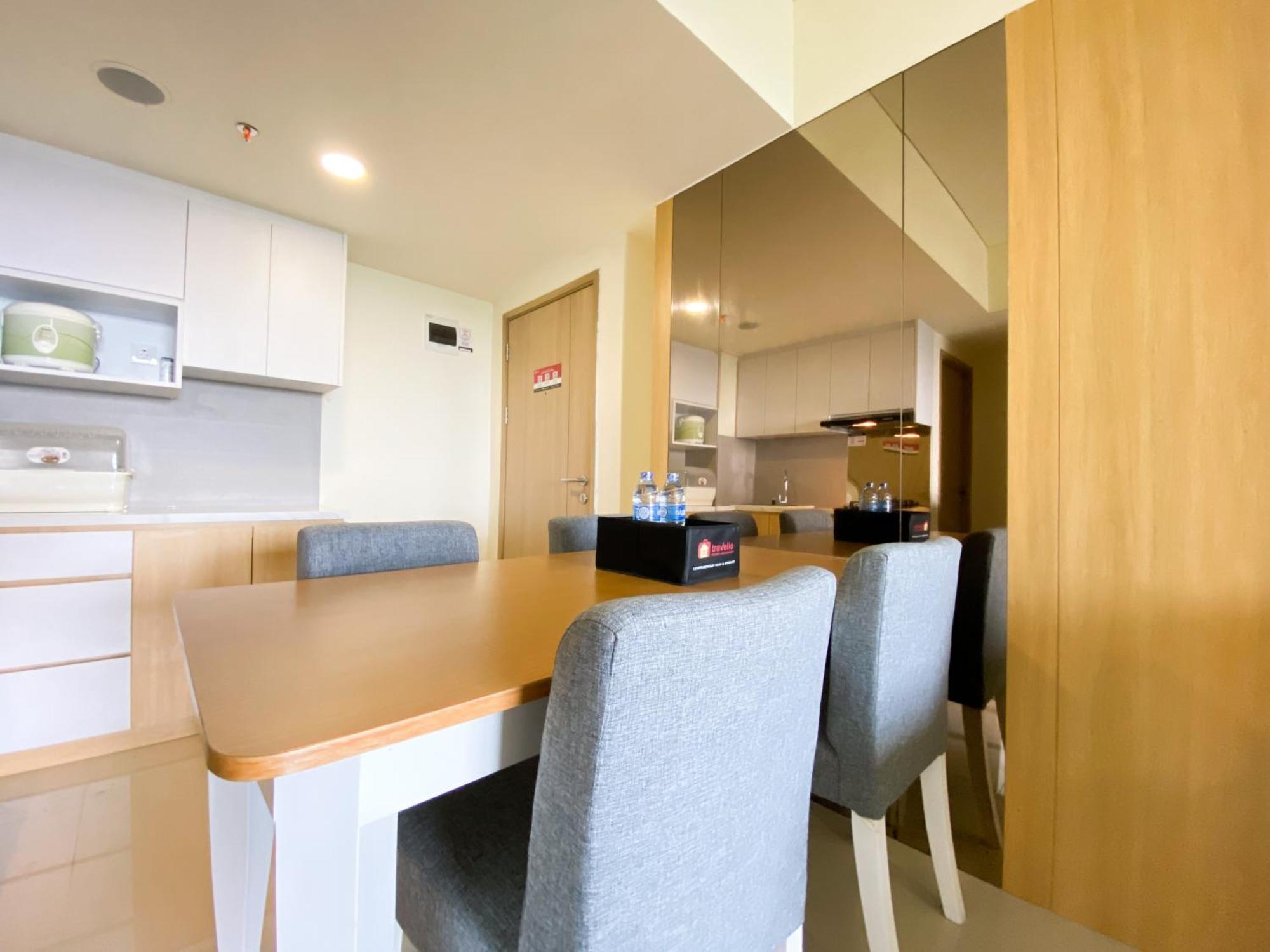 And Restful 3br Meikarta By Travelio Apartemen *